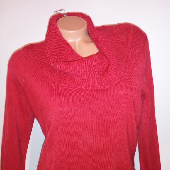 Croft & Barrow Womens Sweater Medium Red Solid Turtleneck Long Sleeve Pit to Pit - Picture 3 of 7